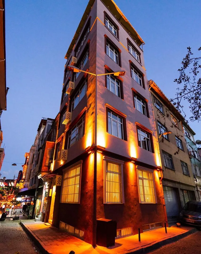 The First Ottoman Suites Istanbul Aparthotel
