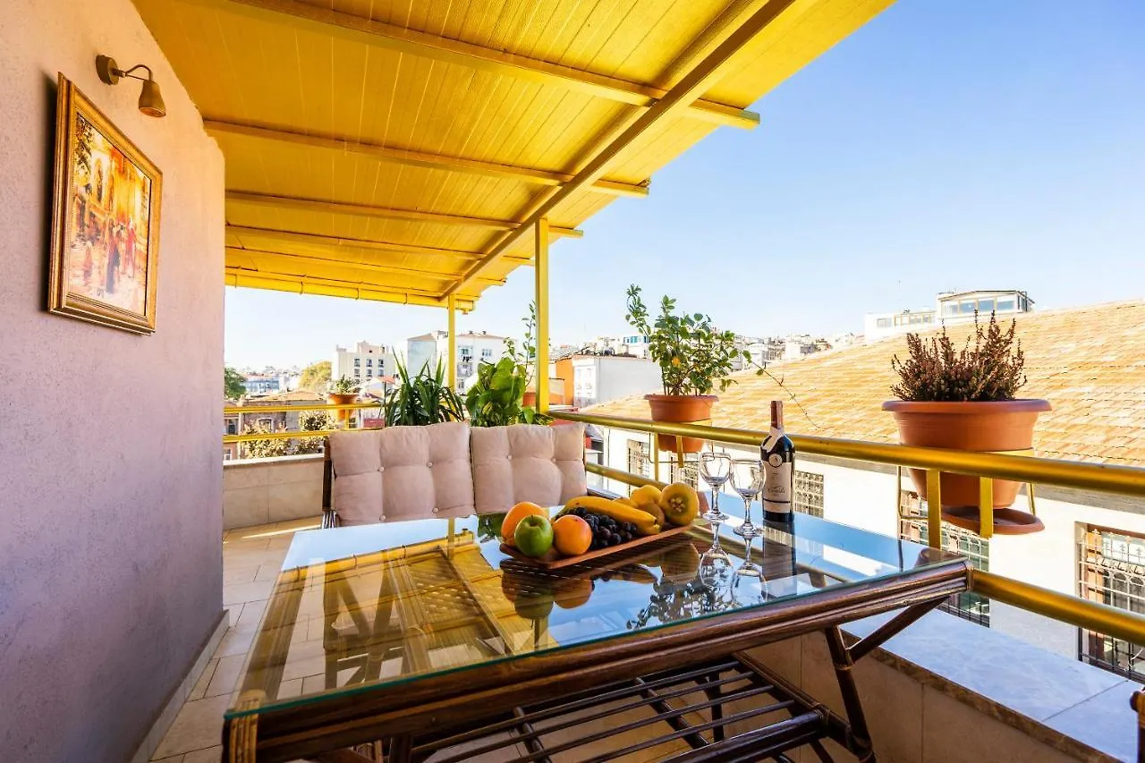 The First Ottoman Suites Istanbul Aparthotel